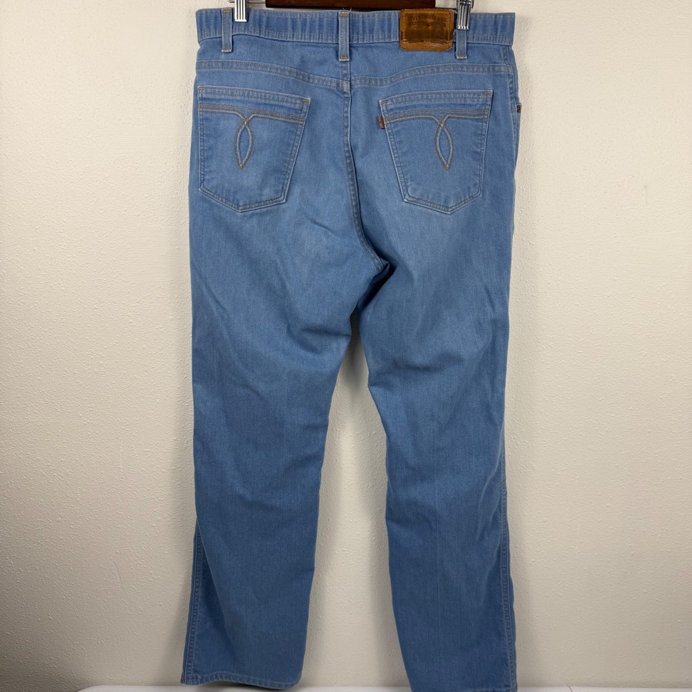 Levis 514 Vintage Mens Jeans 38x32 Light Wash Brown Tab Made in USA Straight Leg